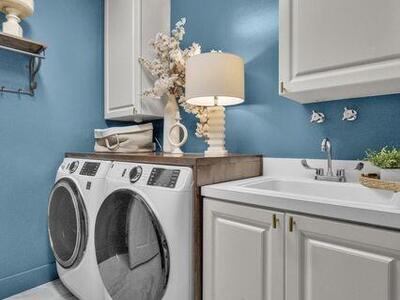 27 Harbour Isle Drive W, Fort Pierce, FL 34949