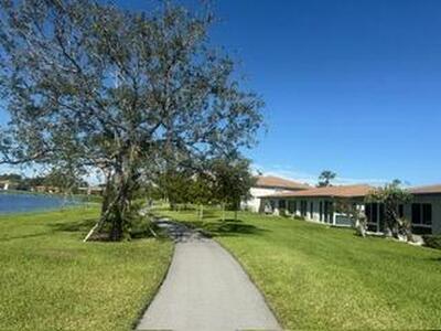 5778 Phoenix Palm Court, Delray Beach, FL 33484