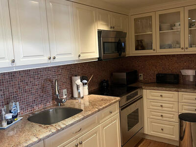 170 Chilean Avenue, Palm Beach, FL 33480