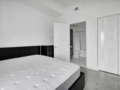 10 SW South River Drive, Miami, FL 33130