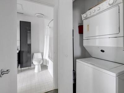 10 SW South River Drive, Miami, FL 33130