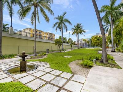 10 SW South River Drive, Miami, FL 33130