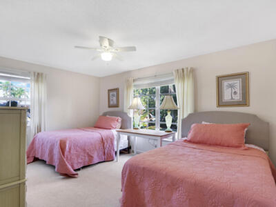 8574 SE Seagrape Way, Hobe Sound, FL 33455