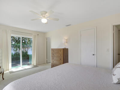 8574 SE Seagrape Way, Hobe Sound, FL 33455