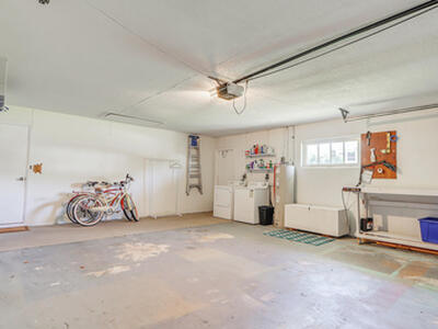 8574 SE Seagrape Way, Hobe Sound, FL 33455