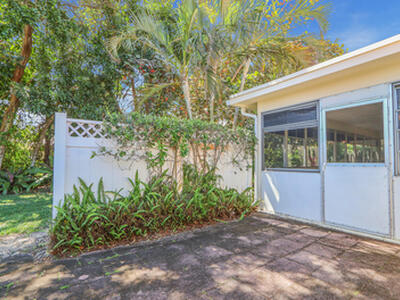 8574 SE Seagrape Way, Hobe Sound, FL 33455