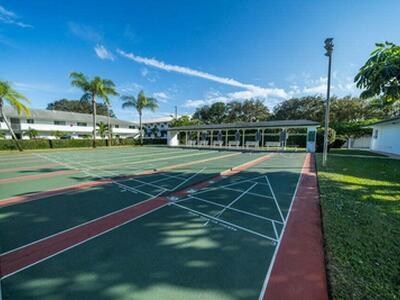 2 Garden Street, Tequesta, FL 33469