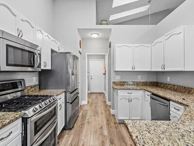 117 Monterey Pointe Drive, Palm Beach Gardens, FL 33418