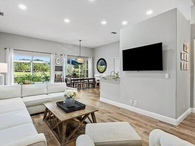 117 Monterey Pointe Drive, Palm Beach Gardens, FL 33418