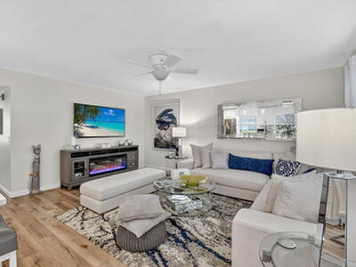 685 Flanders O, Delray Beach, FL 33484