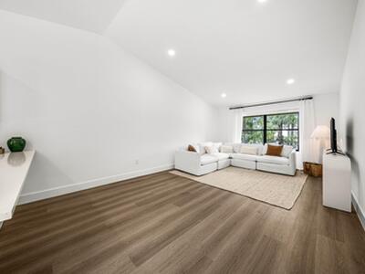 13105 Belhaven Court, Wellington, FL 33414