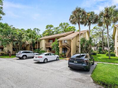 13105 Belhaven Court, Wellington, FL 33414