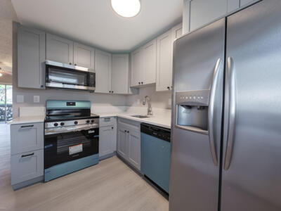 105 Gardens Drive, Pompano Beach, FL 33069