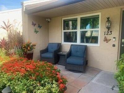 123 Lake Gloria Drive, West Palm Beach, FL 33411