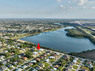 3189 SW Curcuma Street, Port Saint Lucie, FL 34953