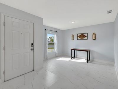 3189 SW Curcuma Street, Port Saint Lucie, FL 34953