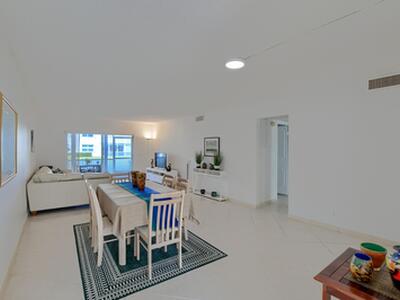 800 E Camino Real, Boca Raton, FL 33432