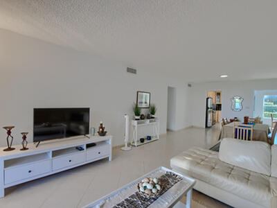 800 E Camino Real, Boca Raton, FL 33432