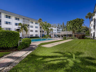 800 E Camino Real, Boca Raton, FL 33432