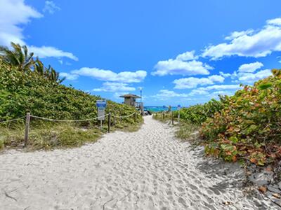 800 E Camino Real, Boca Raton, FL 33432