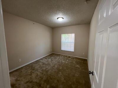 5024 Lantana Road, Lake Worth, FL 33463