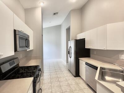 146 NW Pleasant Grove Way, Port Saint Lucie, FL 34986