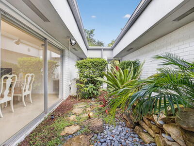 5503 Bluejack Oak Circle, Tamarac, FL 33319