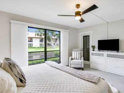 512 Brackenwood Place, Palm Beach Gardens, FL 33418