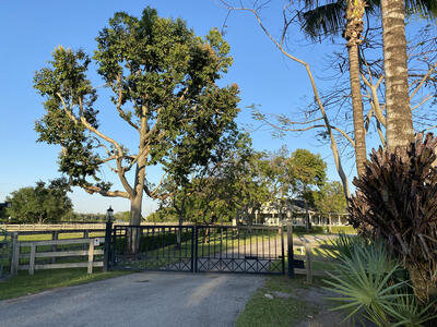 5110 South Shore Boulevard, Wellington, FL 33449