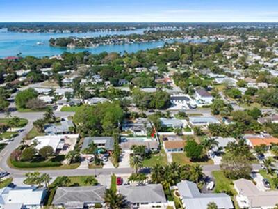 1518 Lance Road, Jupiter, FL 33469