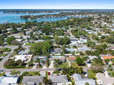 1518 Lance Road, Jupiter, FL 33469