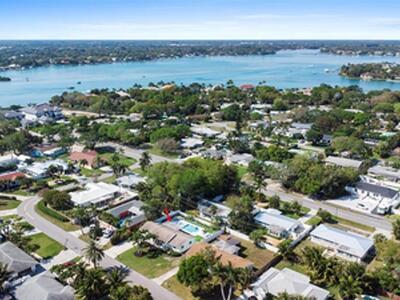 1518 Lance Road, Jupiter, FL 33469