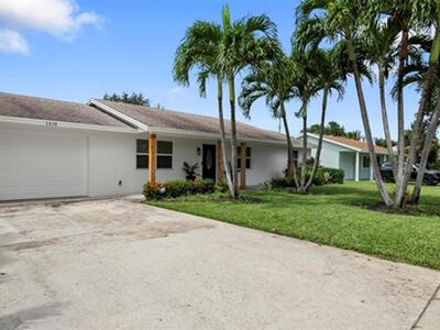 1518 Lance Road, Jupiter, FL 33469