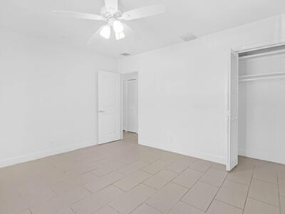 330 W Camino Real, Boca Raton, FL 33432