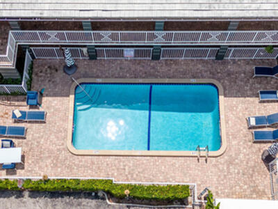 330 W Camino Real, Boca Raton, FL 33432