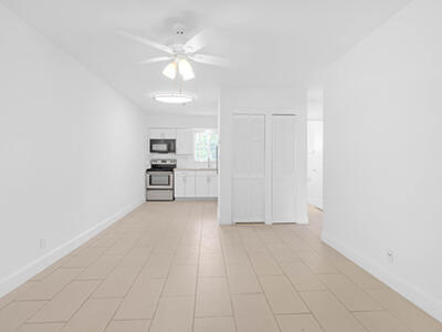 330 W Camino Real, Boca Raton, FL 33432