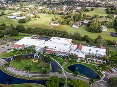 7290 Kinghurst Drive, Delray Beach, FL 33446