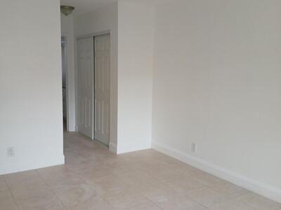 4760 Lucerne Lakes-F & S Boulevard W, Lake Worth, FL 33467