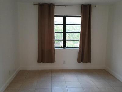 4760 Lucerne Lakes-F & S Boulevard W, Lake Worth, FL 33467