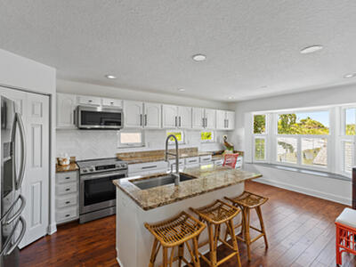 3463 Canal Court, Jupiter, FL 33469