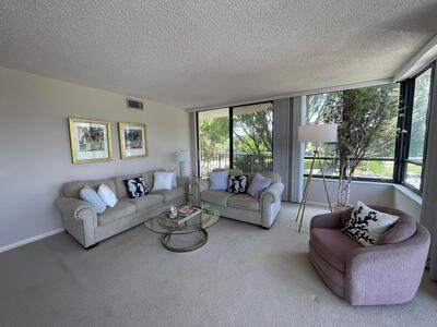 799 Jeffery Street, Boca Raton, FL 33487