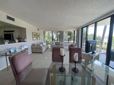 799 Jeffery Street, Boca Raton, FL 33487