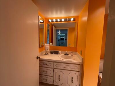 799 Jeffery Street, Boca Raton, FL 33487