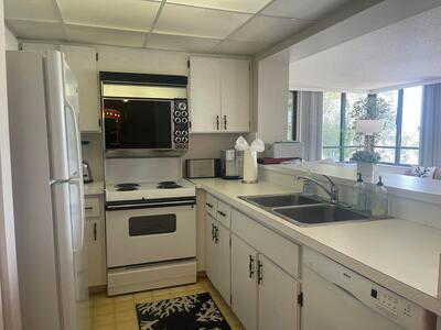 799 Jeffery Street, Boca Raton, FL 33487