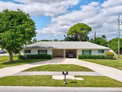 7643 Overlook Road, Lake Worth, FL 33462