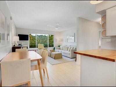 7643 Overlook Road, Lake Worth, FL 33462