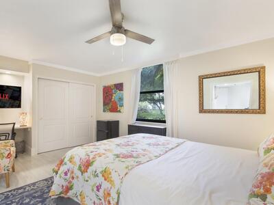 955 Egret Circle, Delray Beach, FL 33444