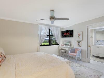 955 Egret Circle, Delray Beach, FL 33444