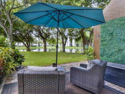 955 Egret Circle, Delray Beach, FL 33444