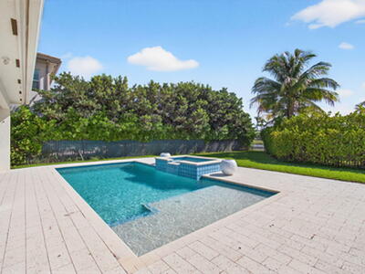 19886 Meadowside Lane, Boca Raton, FL 33498